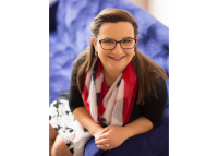 portrait of author Amy Leigh Harden